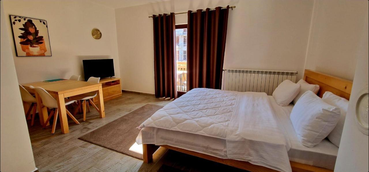 Apartmani Aleksandra Kolašin Exteriör bild